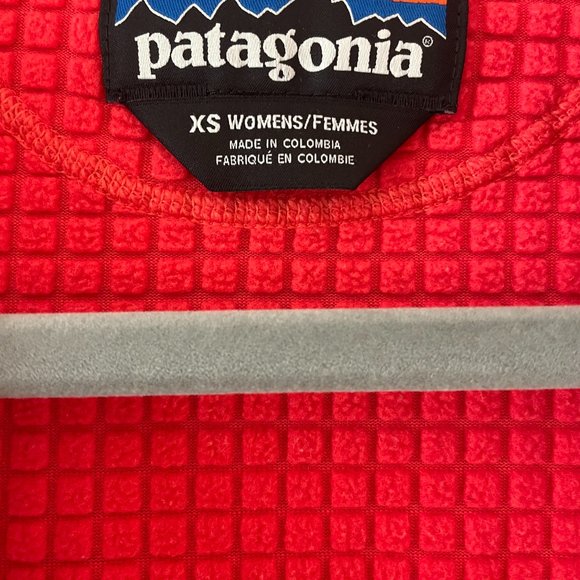Patagonia R1 Fleece Pullover - Women's XS Coral Red - Picture 3 of 6